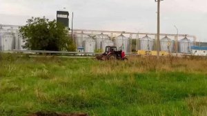 Уборка камней ковшом на навеску МТЗ-82