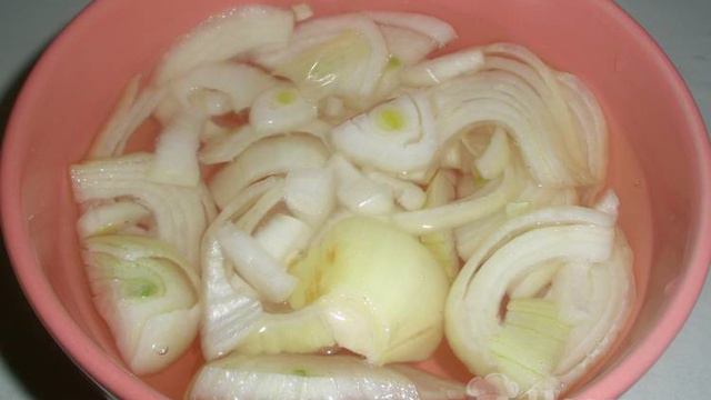 Салат Деревенский с квашеной капустой