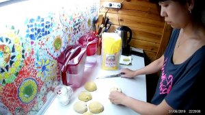 КАК ЭЛЯ ЖАРИТ И ПЕЧЕТ ЖДЕМ ПОДПИСЧИЦУ В ГОСТИ