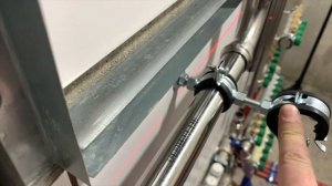 Как закрепить трубы в котельной.