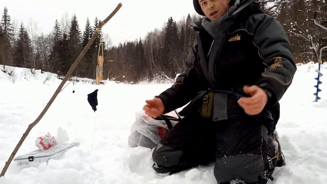 Зимняя рыбалка на Вижае Жерлицы Эпизод 3 смотреть онлайн