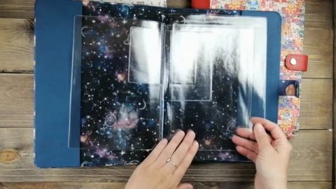 Документы в порядке. Обзор папки для документов.