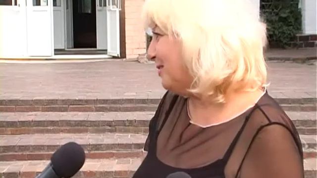 КОМ_ФУТБОЛЬНОЕ ПОЛЕ.avi смотреть онлайн