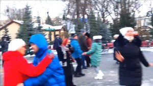 КАБЫ НЕ БЫЛО ЗИМЫ В ГОРОДАХ И СЕЛАХ,НИКОГДА Б НЕ ЗНАЛИ МЫ ЭТИХ ДНЕЙ ВЕСЕЛЫХ