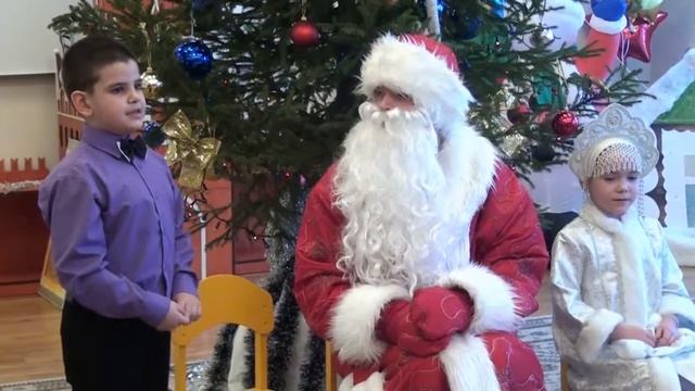 Новогодний утренник в детском саду