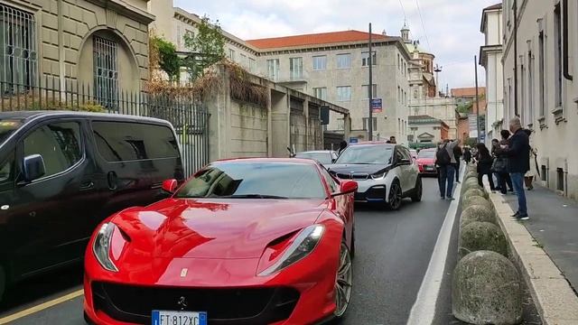 Влиятельные люди на Миланской неделе моды