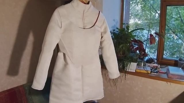 Зимнее - осеннее пальто с тинсулейтом. Сшила на заказ по эскизу Заказчика..mp4