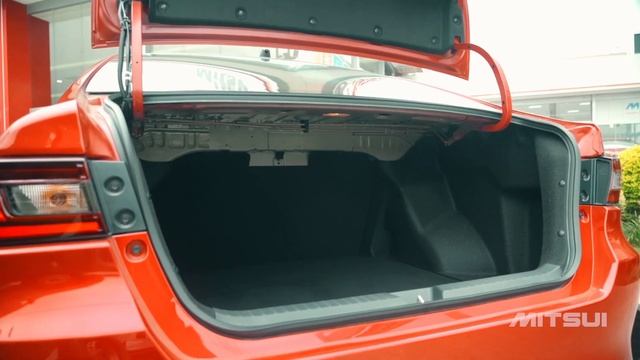 Mitsui - La nueva Toyota Yaris смотреть онлайн