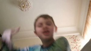 Песьняотилюш и это ты а это я между нами молния