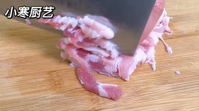 1把韭菜加3個雞蛋，教你好吃做法，不烙餅不涼拌，上桌就是大硬菜，【民寒食藝】#韭菜雞蛋料理，#韭菜雞蛋食譜，#韭菜炒雞蛋腐竹，#韭菜炒雞蛋做法，#韭菜雞蛋五花肉，Leek Egg Pork Bell