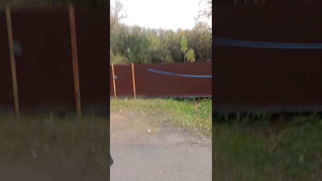 Ох рано, встаёт охрана:)) А ещё мало денег им платят. Приходится зарабатывать и таким способом. смотреть онлайн