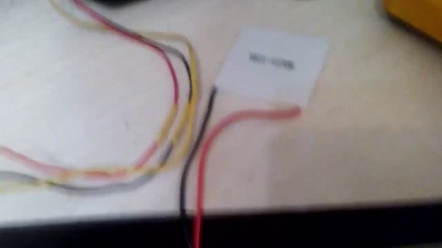 Элемент Пельтье. Охлаждение и нагрев / генератор смотреть онлайн