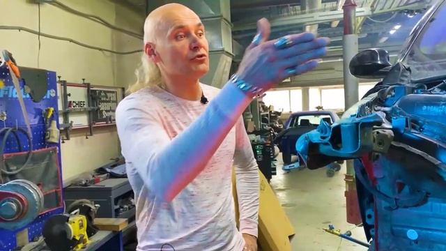 КАК НЕЛЬЗЯ ЧИНИТЬ МАШИНУ!!! BMW 3 - ВОССТАНАВЛИВАЕМ МОРДУ. смотреть онлайн