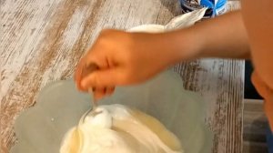 вкусный и быстрый торт из коржей