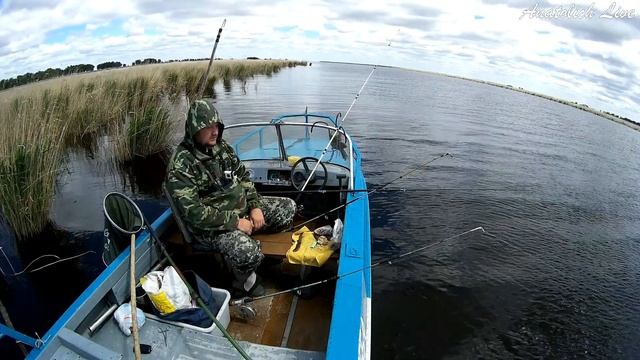 Рыбалка оз. Чаны. Хороший улов в первый выход. Разведка удалась. Окунь Судак Щука Видео 2021 смотреть онлайн