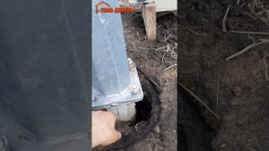 Свая винтовая лопастная разрыхляет грунт опоры освещения. Пересвет Зеленые холмы