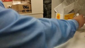Приклейка радиатора охлаждения элемента микросхемы на теплопроводящий эпоксид Loctite 9497