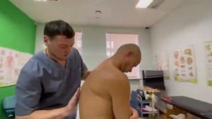 ASMR МАССАЖ Костоправ Андрей Боль между лопаток! Великолепный результат!