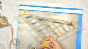 Декор из ореховой скорлупы и джута. Цветы из ореховой скорлупы. Декор для дома из мусора.