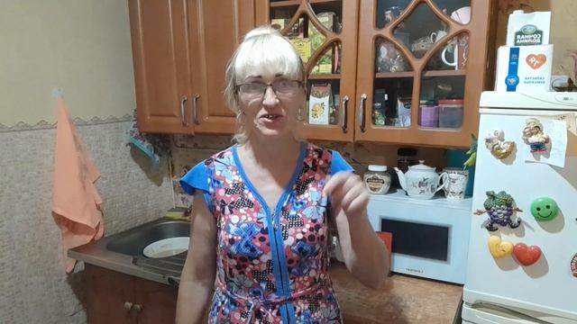 Жизнь в СЕЛЕ!Съездили на рынок/Сажаю капусту,перец/Готовлю вкусный ужин!