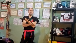 Nunchaku lezione n°22: X-CATCH ?? ВЗЯТЬ X.mp4