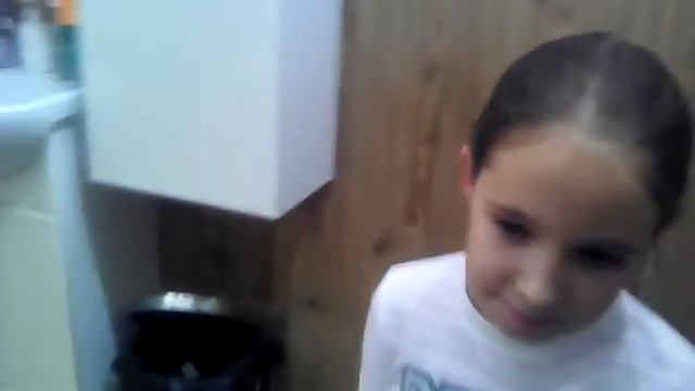 Прокололи ухо (^.^) смотреть онлайн