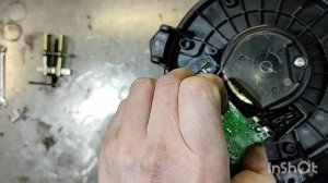 Снятие и разборка моторчика отопителя Тойота Тундра 2008 - ПЕРВАЯ ЧАСТЬ