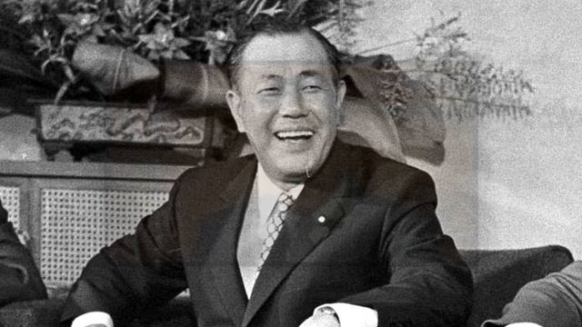 Sega's Most Obscure Video Game Ever!!! | Dan Ibbertson смотреть онлайн