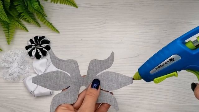 СМОТРИТЕ ? Ещё одни эффектные банты в школьной тематике и не только ? DIY kanzashi смотреть онлайн