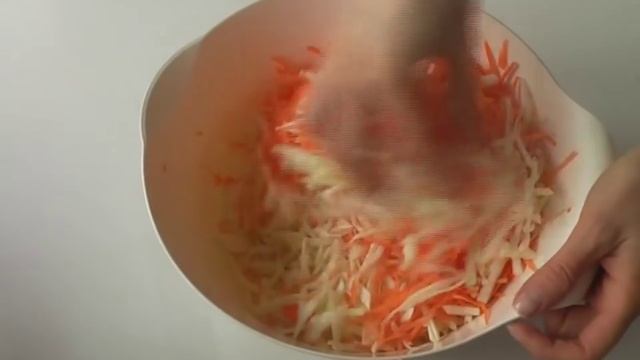 Рецепт квашеной капусты без пресса в банке:) смотреть онлайн