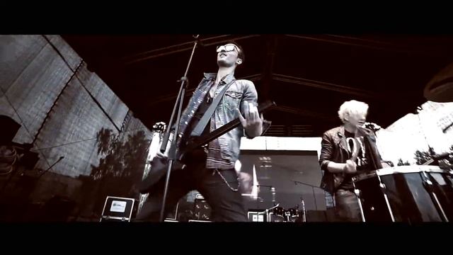 МАЯКОВСКИЙ КАЧАЕТ!!! смотреть онлайн