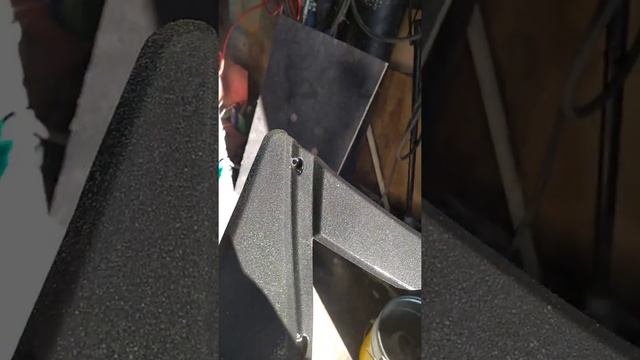 Покраска молотковой краской пластика мопеда смотреть онлайн