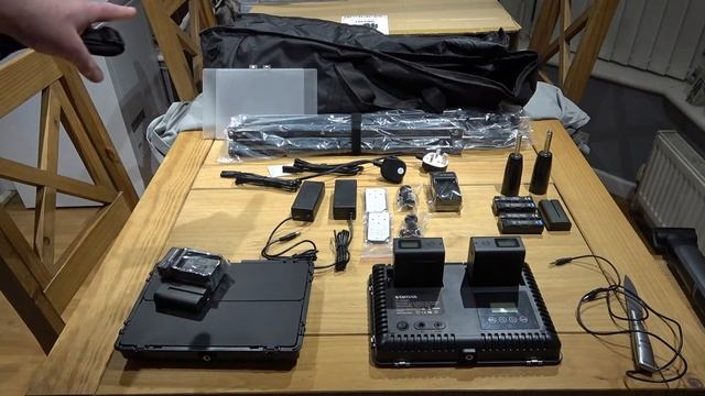 SAMTIAN LED Video Light, Dimmable Bi Color 600 LED Studio Lights Lighting Kit 3200K 5600K LED Panel смотреть онлайн