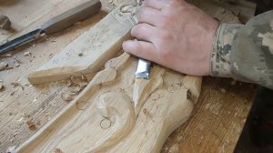 Работа с дубом. Резьба по дереву. Резная деталь для стола.