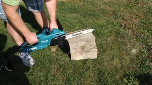 Цепная электрическая пила Makita UC3541A