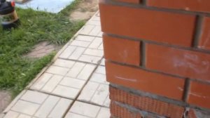 Отделка цоколя песчаником