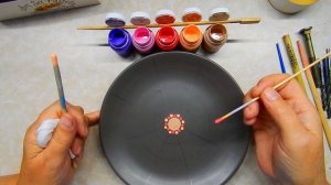 Точечная роспись в новой технике. Декоративная тарелка.