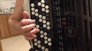 БЕЛЫЕ РОЗЫ  РАЗБОР на баяне с текстом