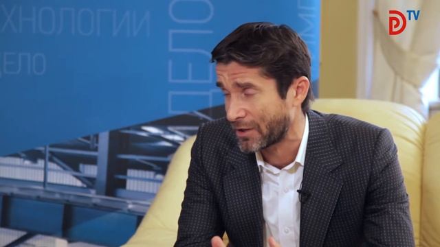 СЛОВО И DELO. Михаил Кучмент.  День Республики Крым в «Деловой России»