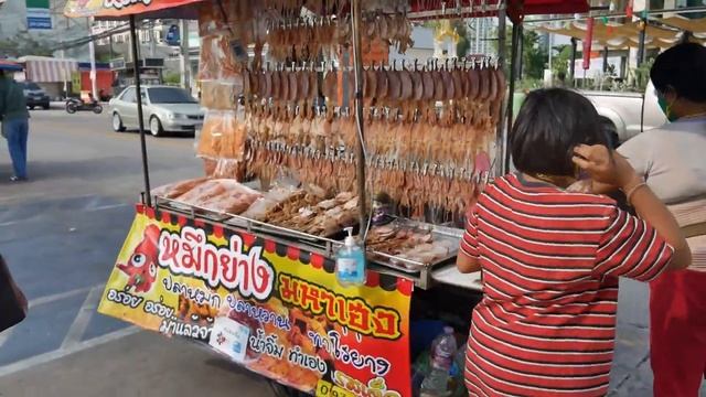 Вяленые кальмары на гриле. Уличная еда Таиланда | Паттайя, Jomtien Beach