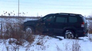 Тойота Ленд Крузер Прадо 120 в снегу