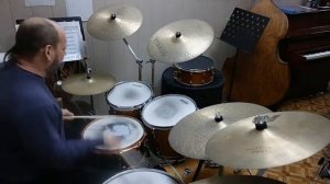 Соло на барабанах solo on drums 9 мин thinking - раздумья