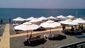 Отель Лазурь Бич в Адлере .