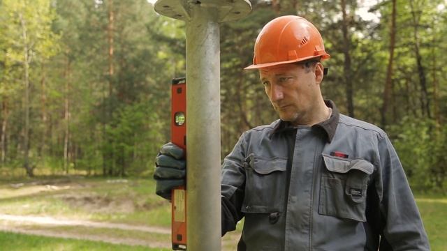Закручивание свай гидровращателем. Сваи с фланцем