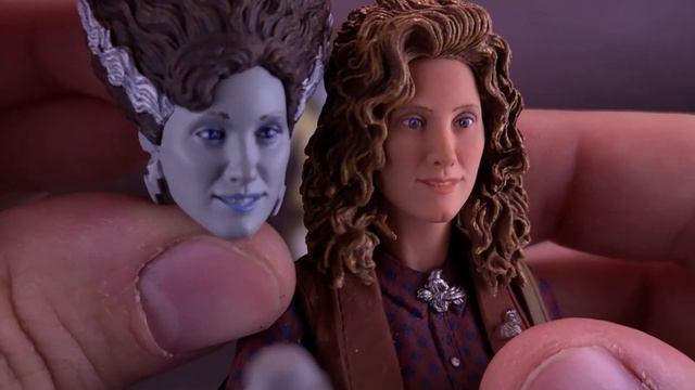 NECA TMNT Universal Monsters April O'Neil As The Bride of Frankenstein | Spooky Spot 2022 смотреть онлайн