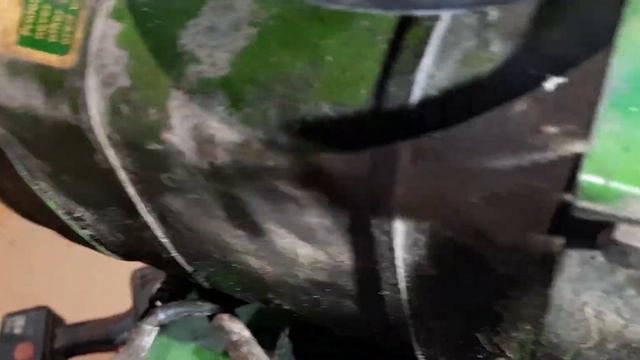 john Deere 110 round fender update смотреть онлайн