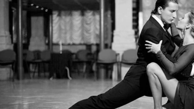 TANGO NOSTALGIAS (COVER GARDEL) смотреть онлайн