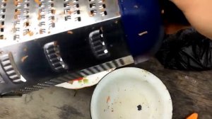 Кормление маленьких крольчат Чем и как кормить