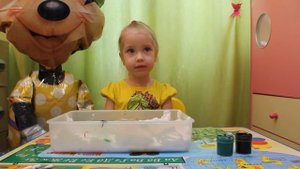 Необычное рисование. Рисуем на пене для бритья красками. Детский досуг