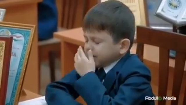 Гиряи кудаки бемор назди Эмомали Раҳмон, кумаки президент 2020 смотреть онлайн